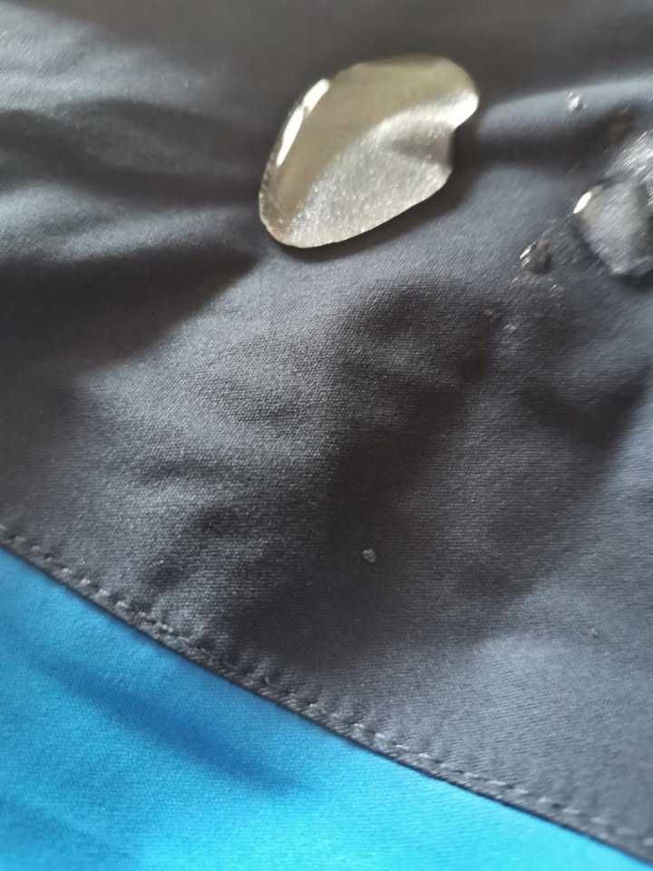 THE NORTH FACE DryVent
Мъжко водоустойчиво яке Перфектно състояние