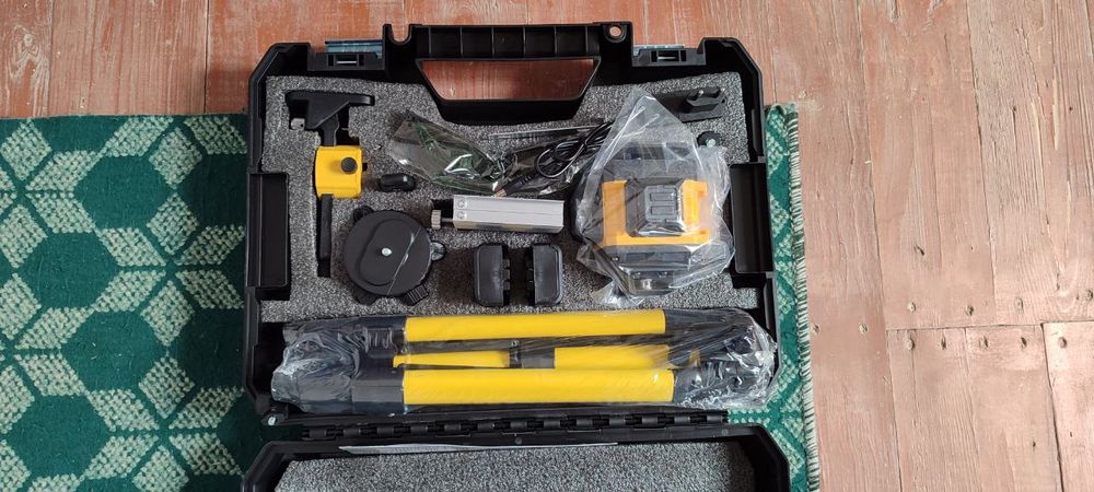 Лазерный уровень