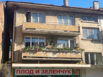 4 стаен апартамент в град Кюстендил