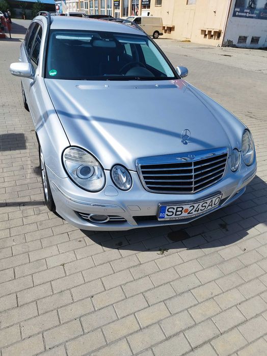 Mercedes-Benz E 220 CDI