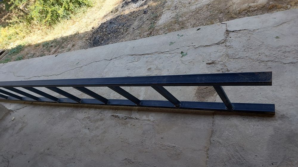 Narvon 5 metrlik  juda mustahkam yangi.Qattiq profeldan yasalgan.
