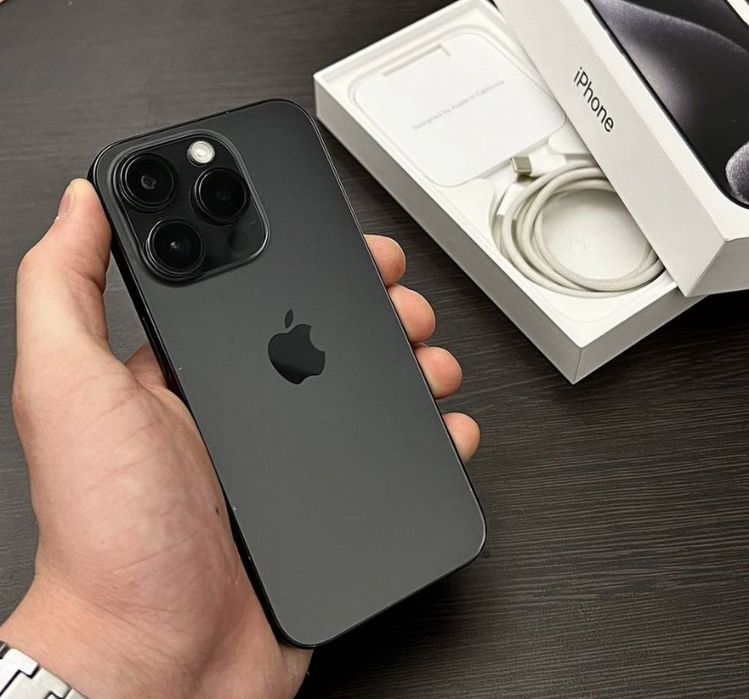 iPhone 15 Pro 256Gb с гарантией