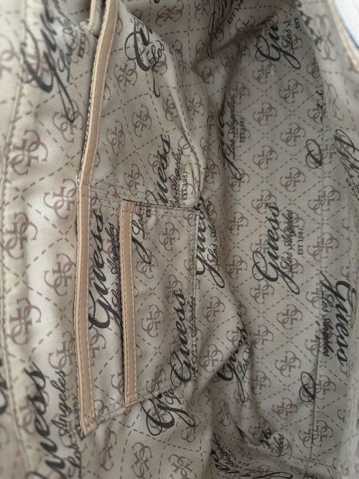 Дамска чанта Guess