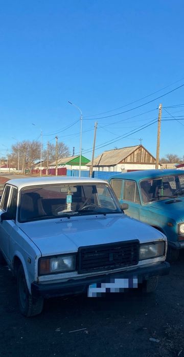 Продам машину 2107