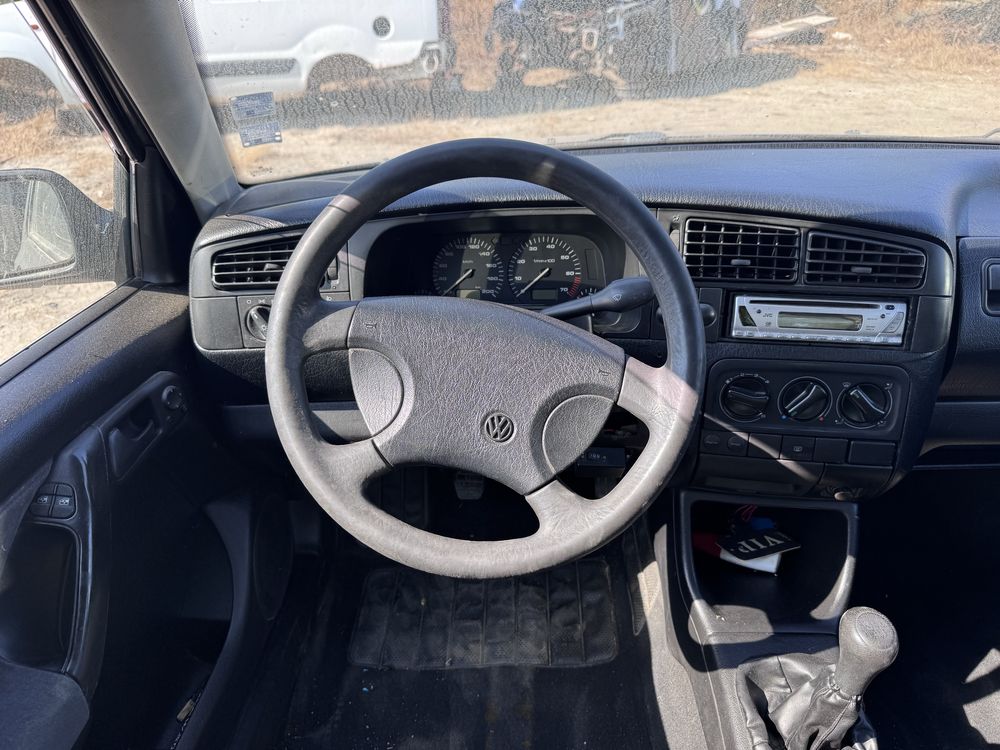 VW Golf 3 1.4i 60кс 1995г На Части
