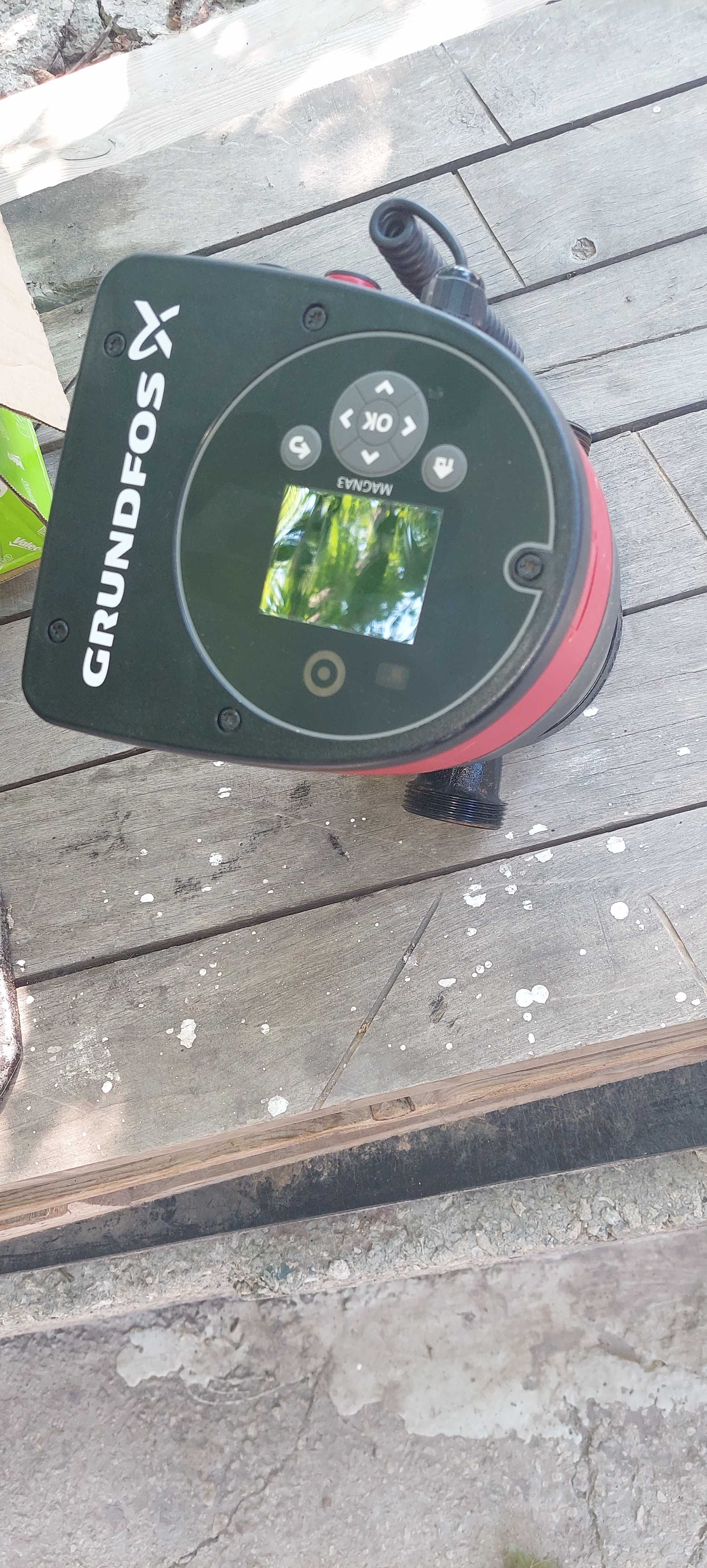 Grundfos MAGNA1 25-40 180 Циркулационна инверторна помпа
