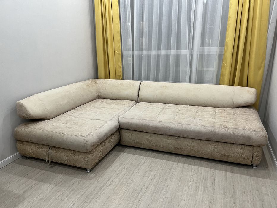 Продается диван угловой