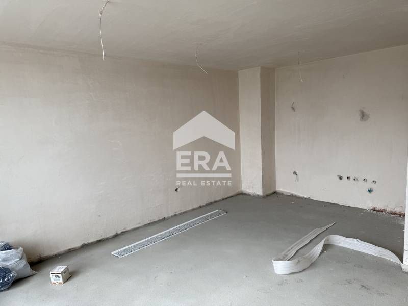 Продава се Двустаен апартамент в Варна, Виница - 62 кв.м за 1371 €/кв.м - Снимка #2