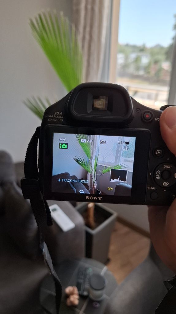 Цифров фотоапарат Sony DSC HX-300