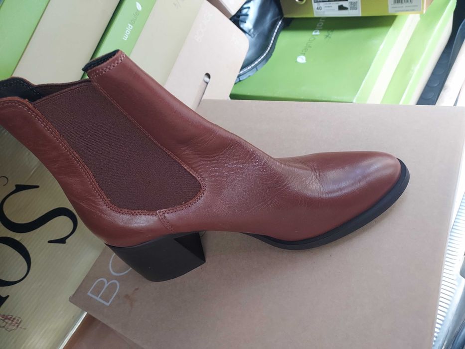Botine si cizme femei piele naturala marimea 41