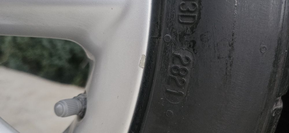 Гуми джанти Мерцедес SL спорт пакет  285 35 18  - 255 40 18