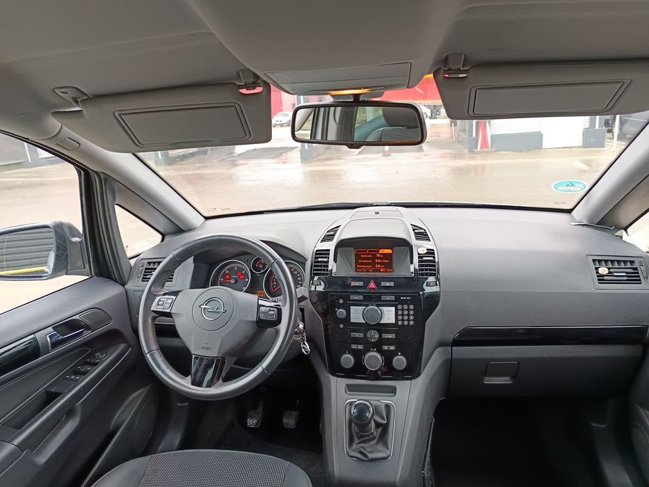 Vând Zafira B facelift RAR EFECTUAT