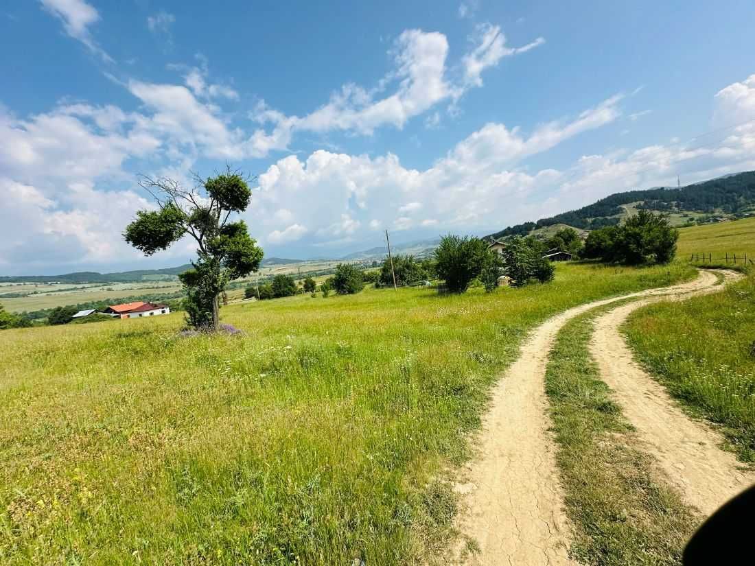 Земеделска земя в село Горно Крайще, Елешница