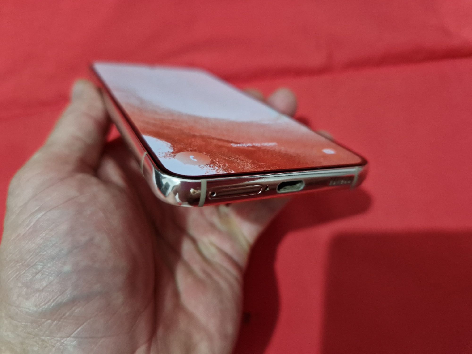 -Samsung S22, Gold, 128Gb, 8Ram, stare foarte buna, folosit, doar tele