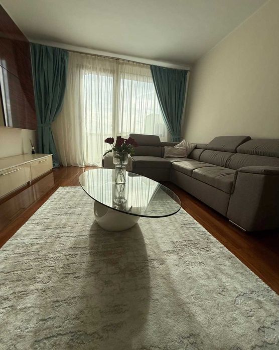 Direct Propietar Inchiriez Apartament in Regim Hotelier Non Stop