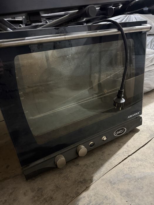 Конвекционная печь UNOX XFT 133