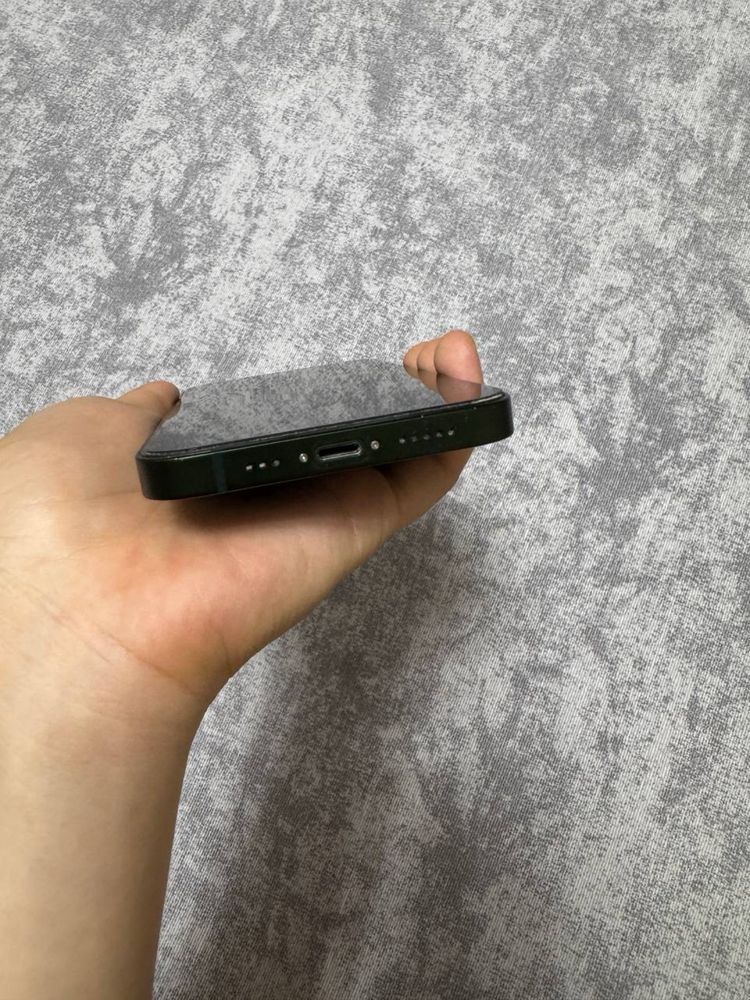 Продам 13 iphone не дорого, всё своё, iphone 13 sotaman