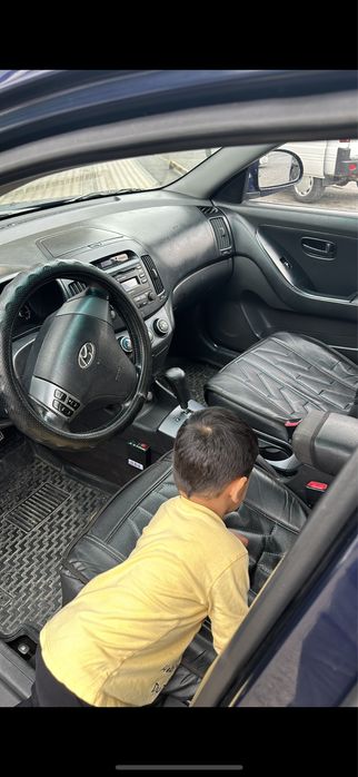Hyundai avante 2008