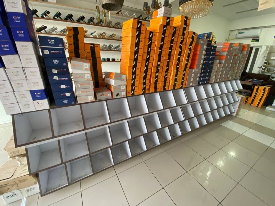 Мебель для магазина