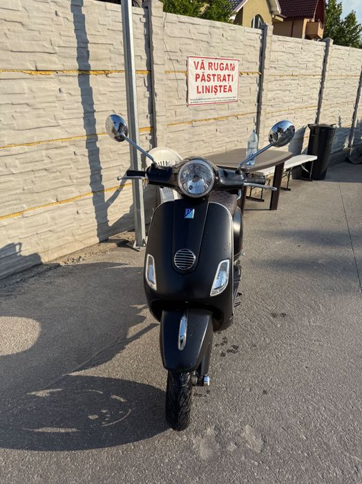 Piaggio Vespa LX 50