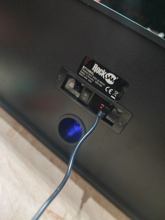 Boxă cu jocuri de lumini