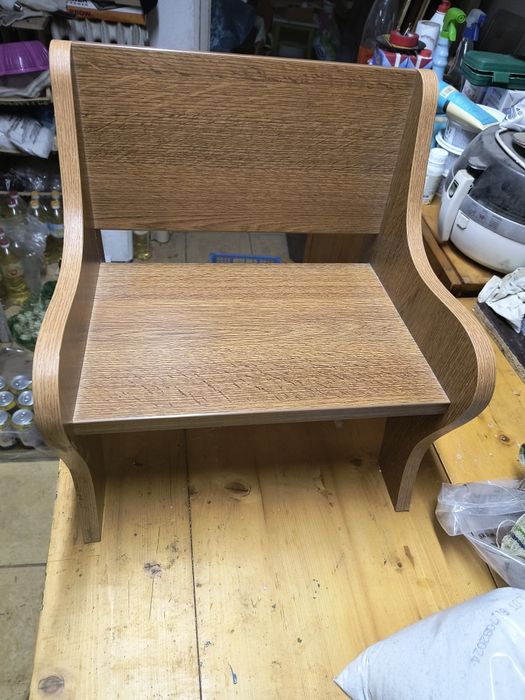 Vând scaun copil 2-5