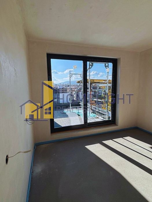 Продава се Тристаен апартамент в София, Славия - 194 кв.м за 1958 €/кв.м - Снимка #8