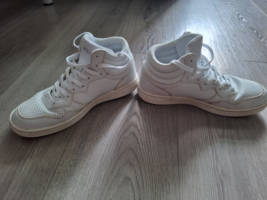 Sneaker / Adidas  FILA High-Top Alb – Mărimea 39
