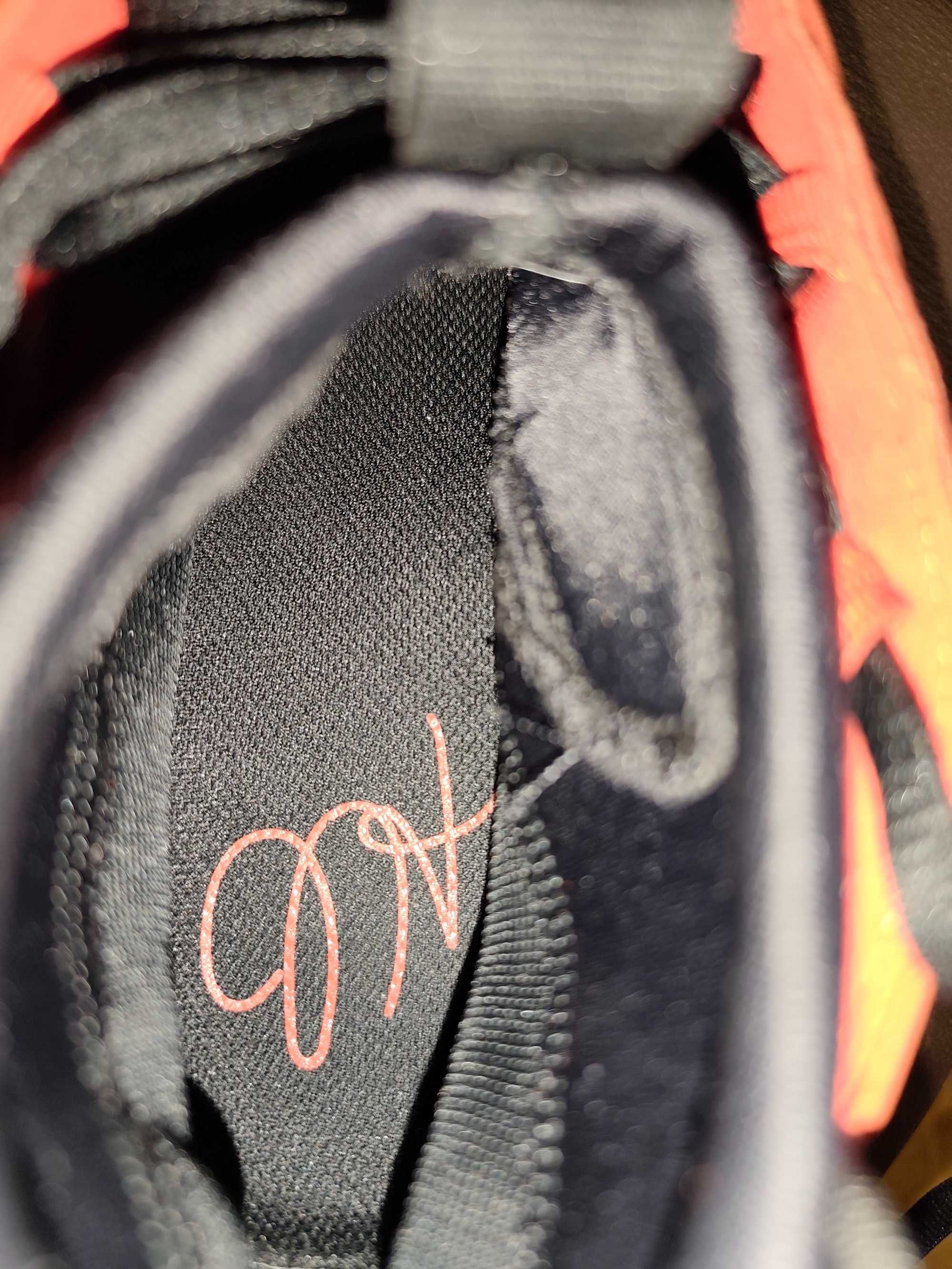 Маратонки Adidas Harden Volume 8