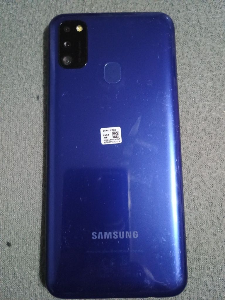 Vând telefon Samsung M21