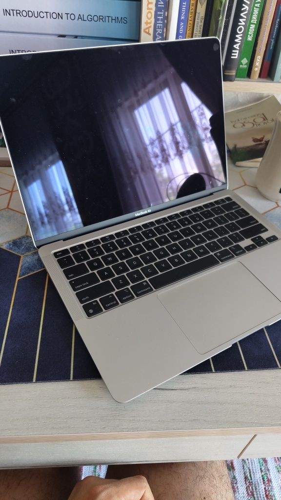 MacBook Air M1(2020) 8/256