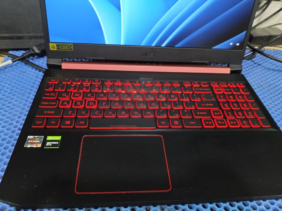 Игровой ноутбук Ryzen 5/16gb/gtx1050ti/m256gb