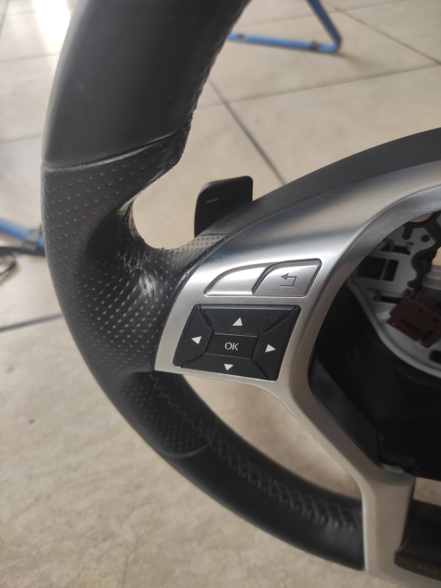 Волан за Mercedes AMG