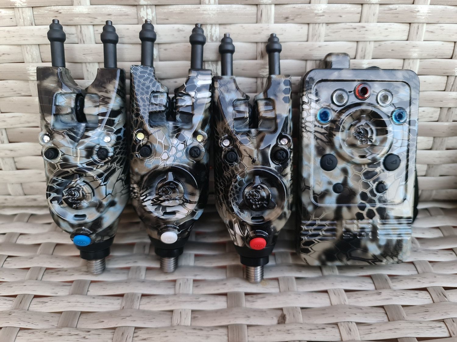 Сигнализатори Nash R3 3+1 къстъмс