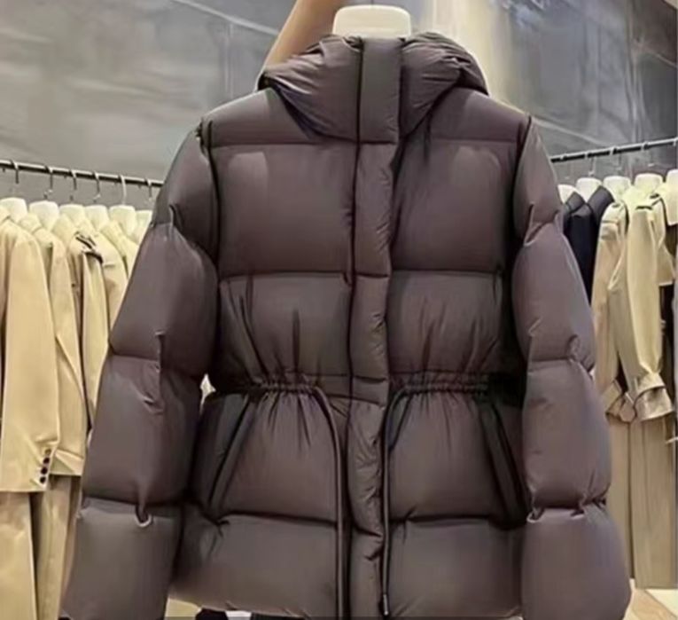 Продам куртку осенне зимняя новую