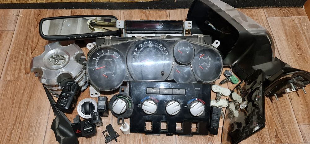 Запчасти салон электрика ходовка тундра секвойя