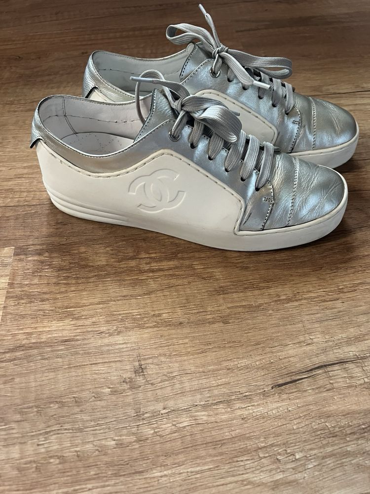Кецове Chanel, балеринки Gucci,сандали с камъни