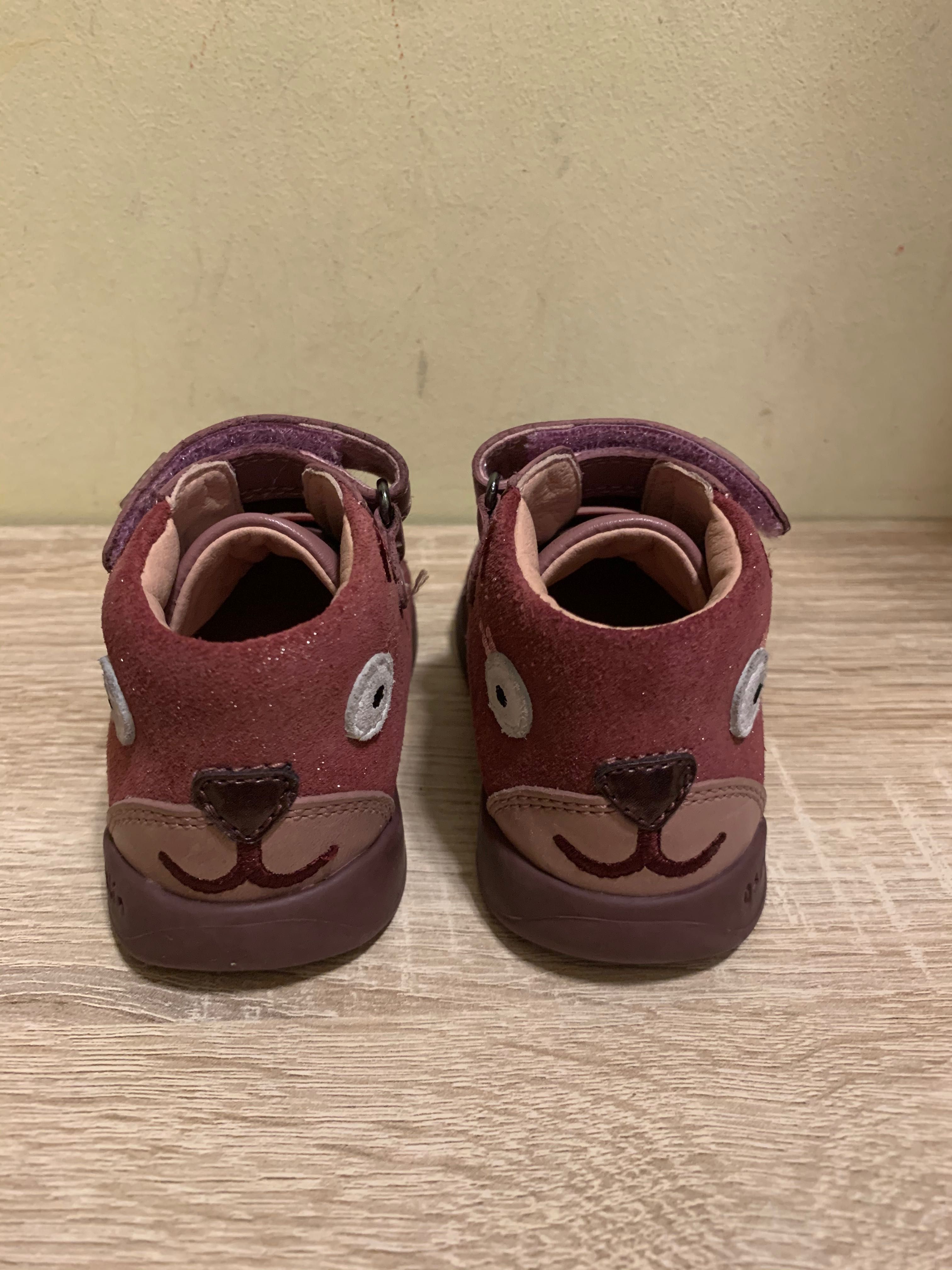 Бебешки обувки за прохождане GARVALIN за момиче
