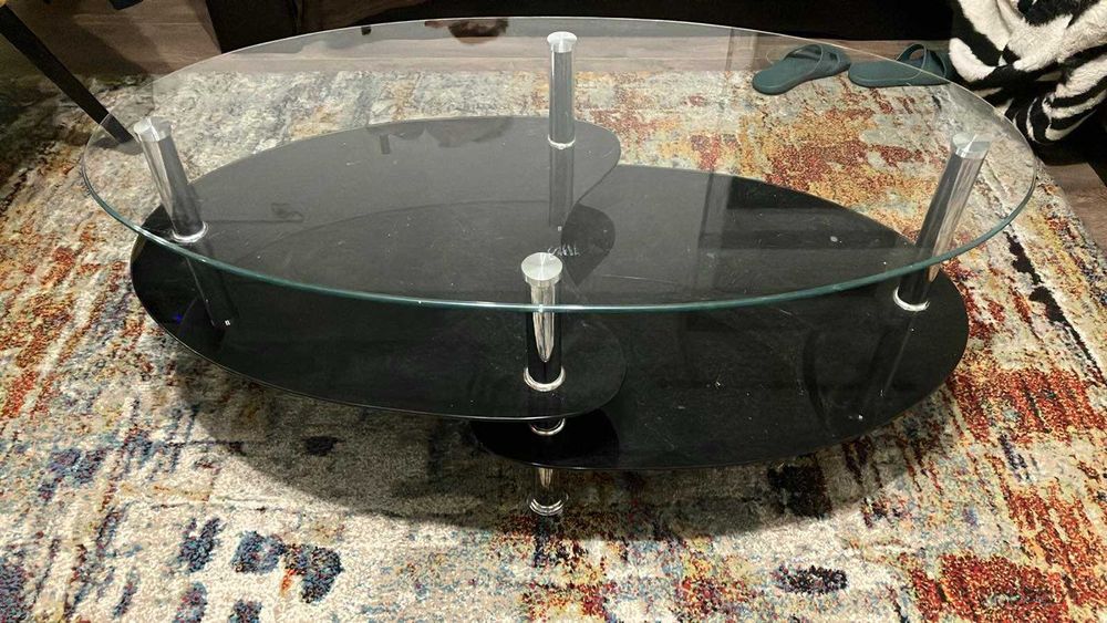 холна масичка стъкло/метал