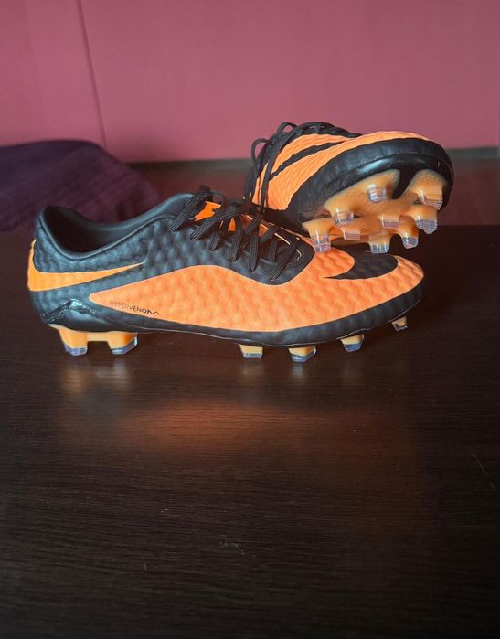 Ghete fotbal Nike Hypervenom Phantom RGN