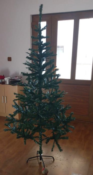 Vând Brad artificial Crăciun 180cm