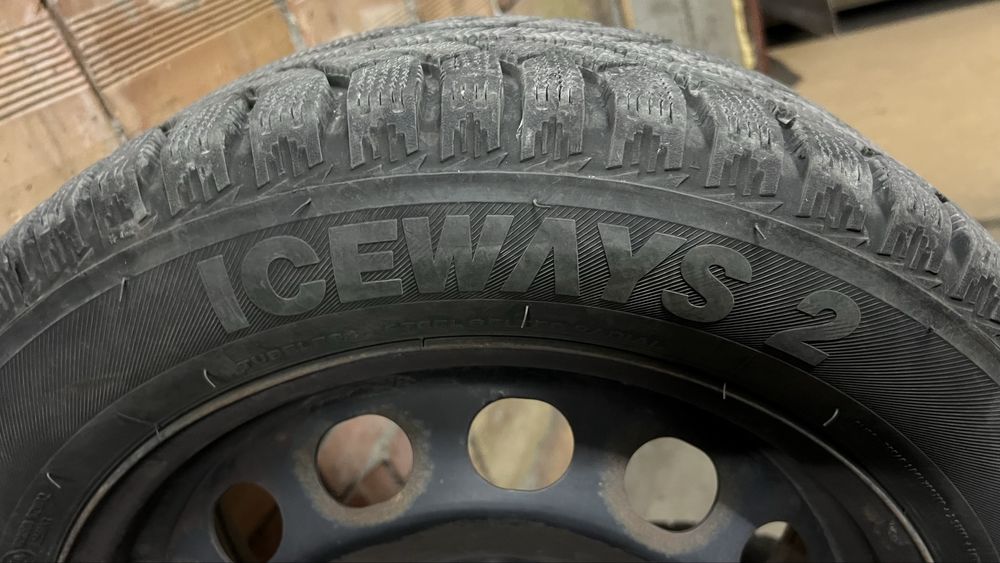 Зимни гуми и джанти  комплект  готови за монтаж 205/55-16 AUDI VW SEAT