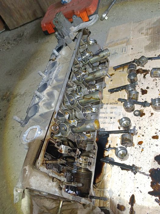 Продам ГБЦ на Лифан салано 1.5 куб