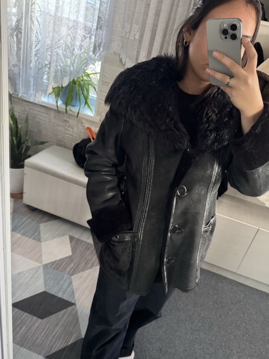 Дубленка, натуральная кожа на пуговицпх, шерсть ягненка