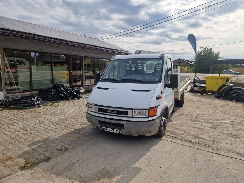 Iveco daily cu macara