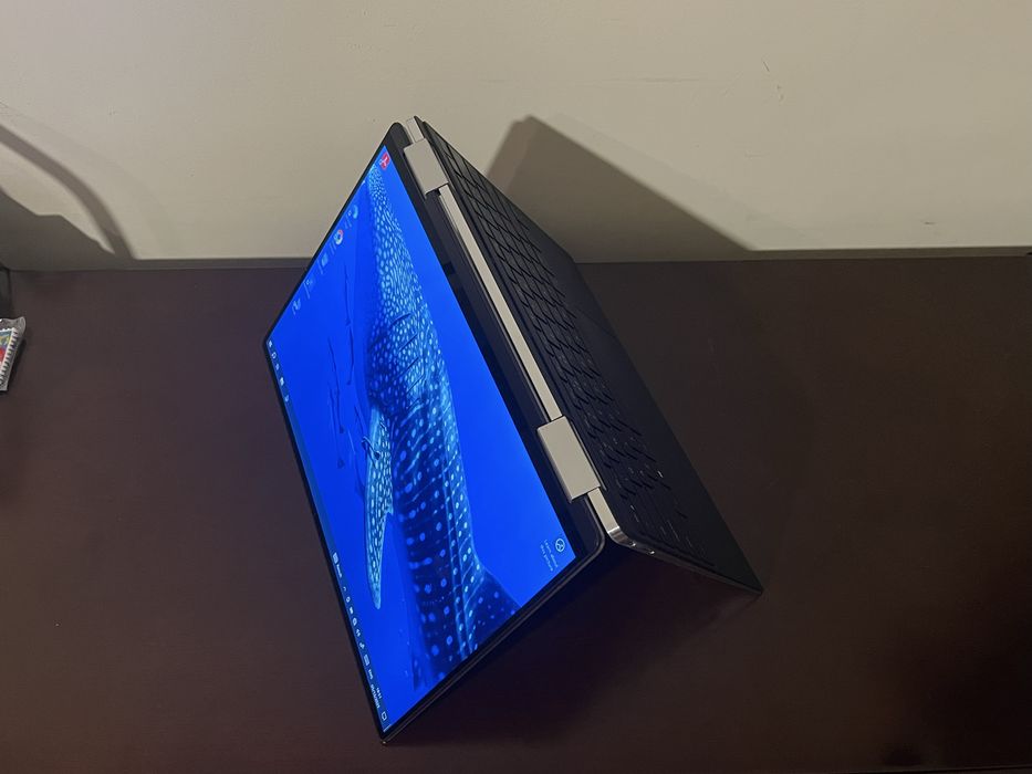 Dell xps 13” 7390 - 2in1
