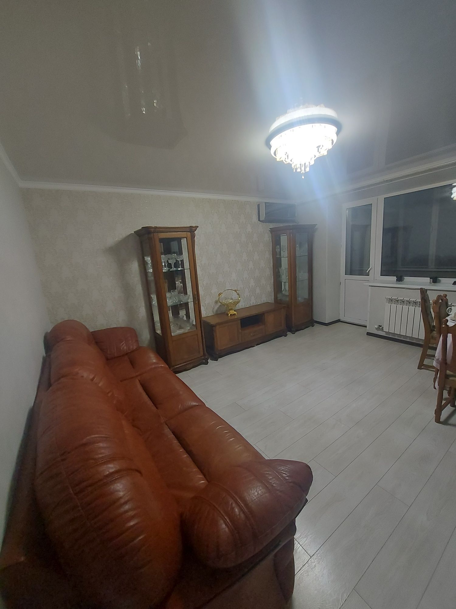 Сдам в аренду 3 комн квартиру.