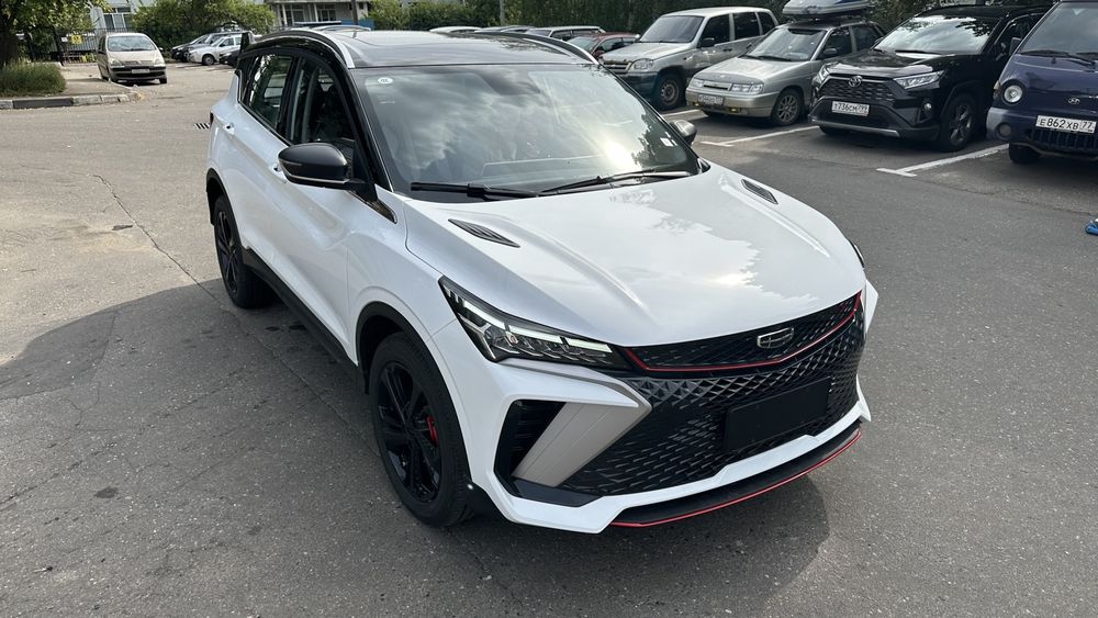 Geely Coolray (Джили кулрей) Кузовные запчасти , фары , бампер