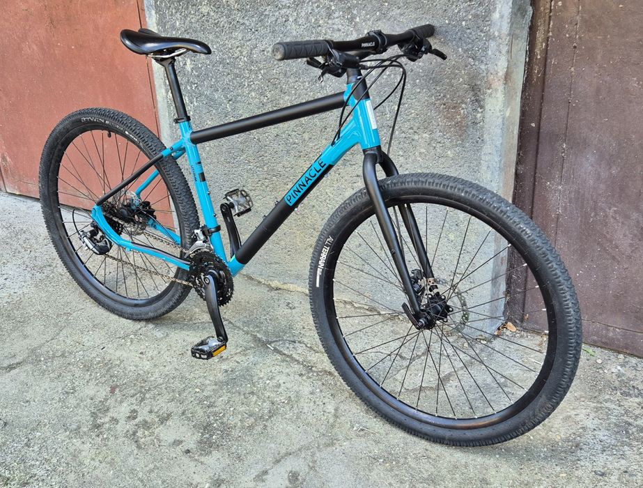 Bicicleta Pinnacle roti 27.5