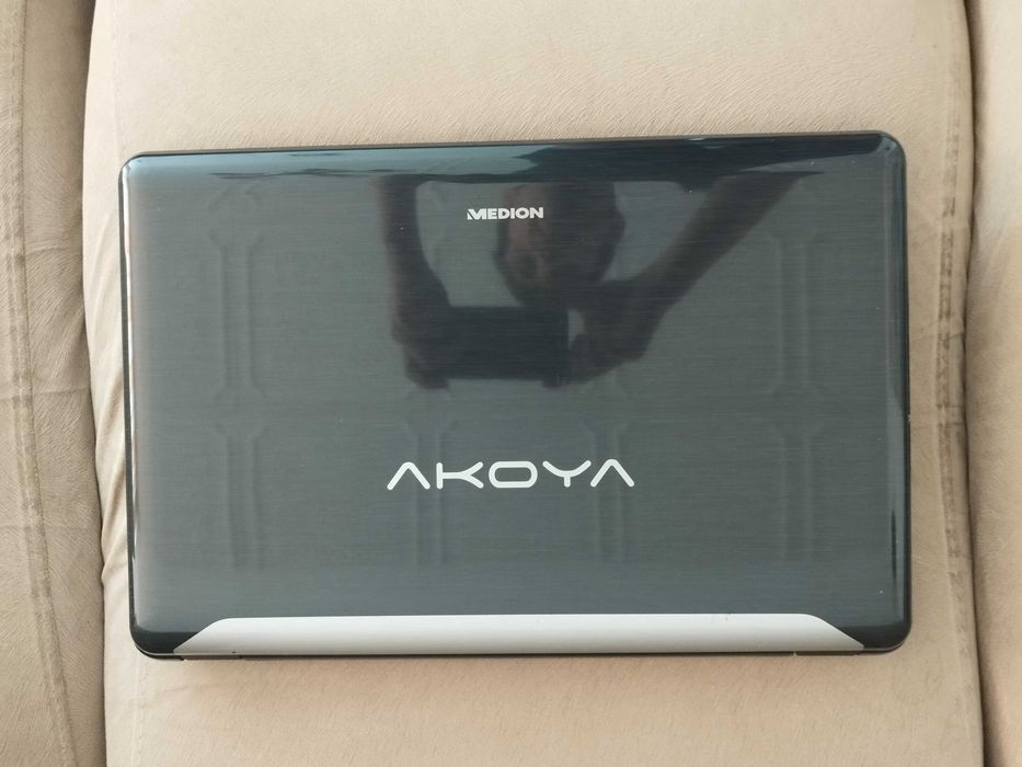 Геймърски - Medion 17,3" Intel i5, 6GB Рам, Nvidia 555M, SSD+HDD